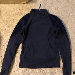 Lululemon quarter zip size 4 navy